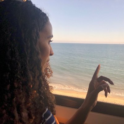 Profile Picture of JulieMel (@JulieMel8) on Twitter