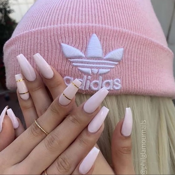 Profile Picture of Alex Wayne (@alexwayne15) on Poshmark