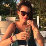 Profile Picture of Mélanie (@melanielopiccolo) on Instagram