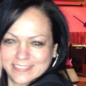 Profile Picture of Stacy Hall (@cruzs) on Myspace