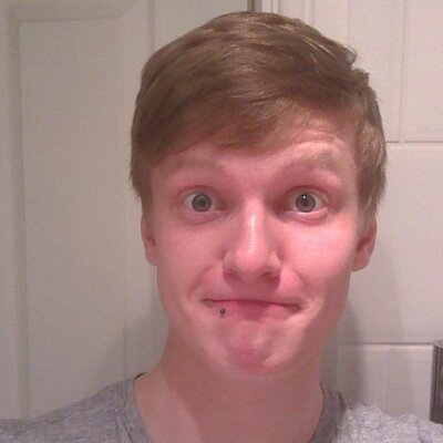 Profile Picture of Joel Alderson (@amfartoobaked) on Twitter