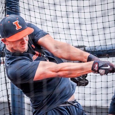 Profile Picture of Tyler Engel (@IpavaComet23) on Twitter