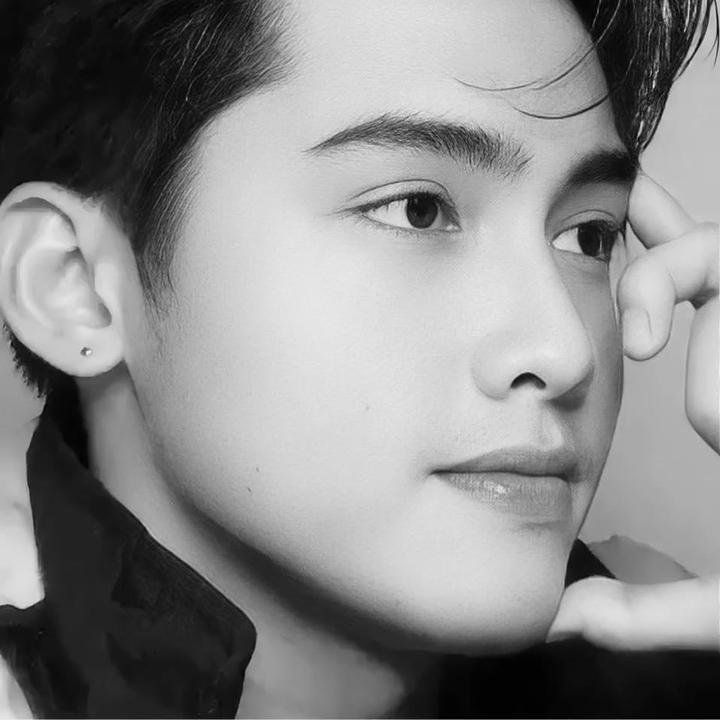 Profile Picture of   POV: Huling sandali ni... (@iamnicholsondc) on Tiktok
