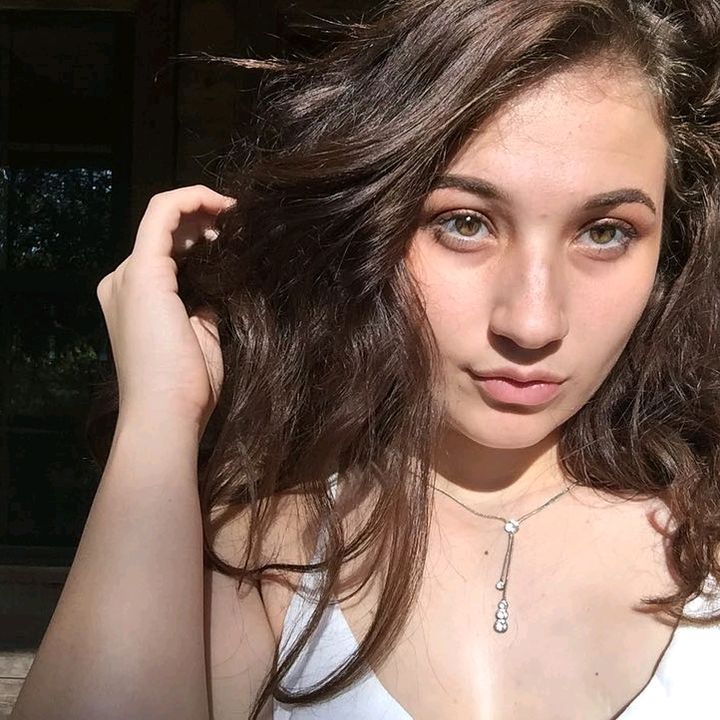 Profile Picture of Hayley Loveland (@hayleyloveland772) on Tiktok