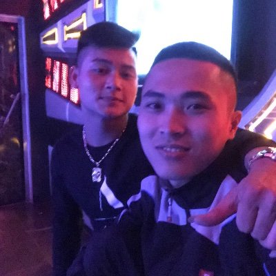 Profile Picture of AnhLong (@AnhLong35229585) on Twitter