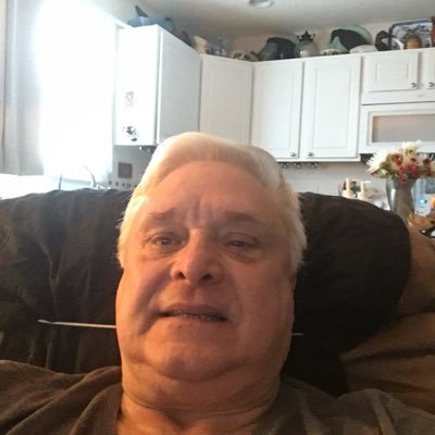 Profile Picture of James C Hlavac (@hlavac_c) on Twitter