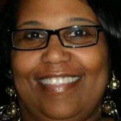 Profile Picture of Jo Hooks (@HooksJo) on Twitter