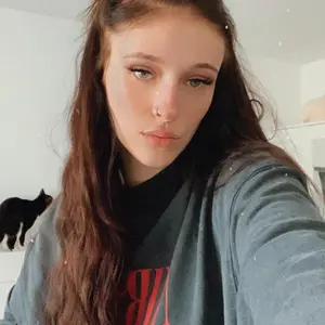 Profile Picture of Vanessa😇😈 (@froehlichenails) on Tiktok