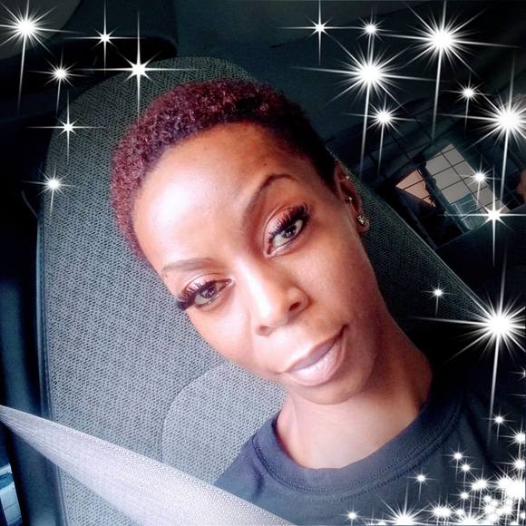 Profile Picture of Aranda Williams-forehand (@pickkes) on Poshmark