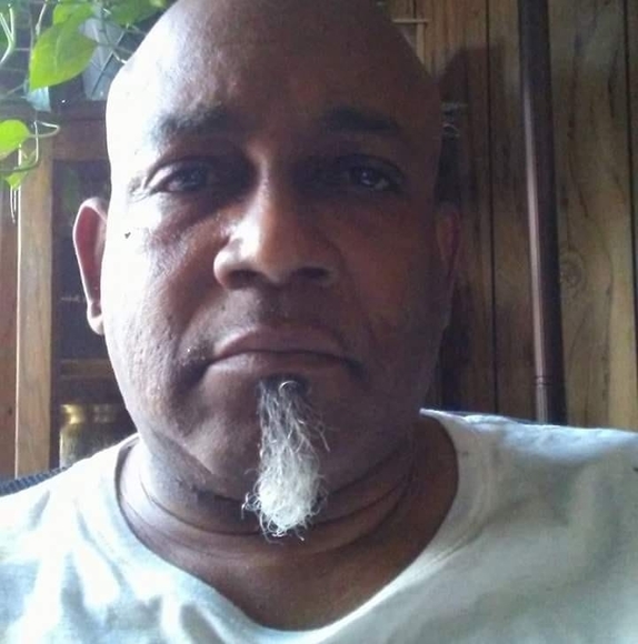 Profile Picture of Benford Smith (@benfordsmith) on Poshmark