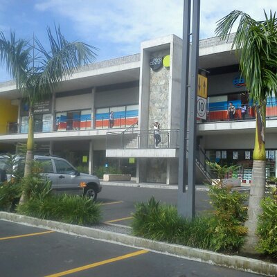 Profile Picture of Alma Rosa Blasquez (@AlmaRosaBlas) on Twitter