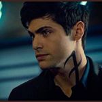 Profile Photo of Aʟᴇᴄ Lɪɢʜᴛᴡᴏᴏᴅ(Sʜᴀᴅᴏᴡʜᴜɴᴛᴇʀ) (@alec.hunter.lightwood) on Instagram