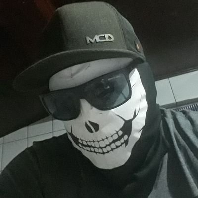 Profile Picture of Michael De Souza Sartor (@SouzaSartor) on Twitter