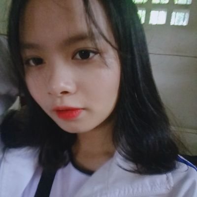 Profile Picture of Quỳnh Lu (@TaeTaeKyomi) on Twitter