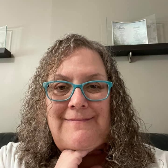 Paula Maurice - Poshmark Profile Picture of Paula Maurice (@pjmaurice) on Poshmark