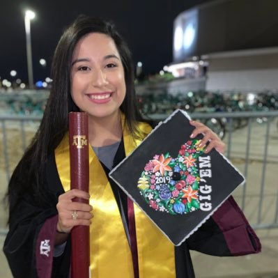 Profile Picture of LUPE (@daisy_garcia16) on Twitter