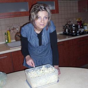 Profile Picture of Anna Borys (@361933702) on Myspace