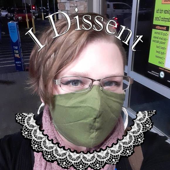 Profile Picture of Beth Olson (@betholito) on Poshmark