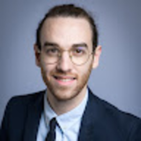 Profile Picture of Romain David (@romaindavid98) on Poshmark