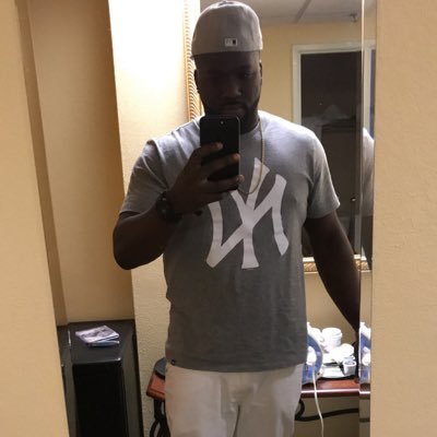Profile Picture of Jerel Harris (@Regular_o_Rel) on Twitter