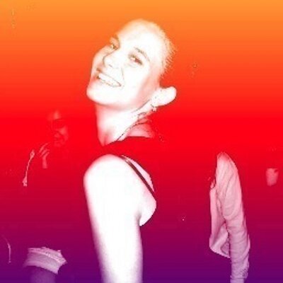 Profile Picture of Julia Bernal (@juliabernalt) on Twitter