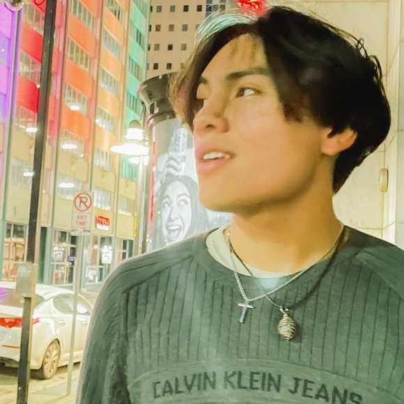 Profile Picture of Sean Nichols (@seann02) on Poshmark