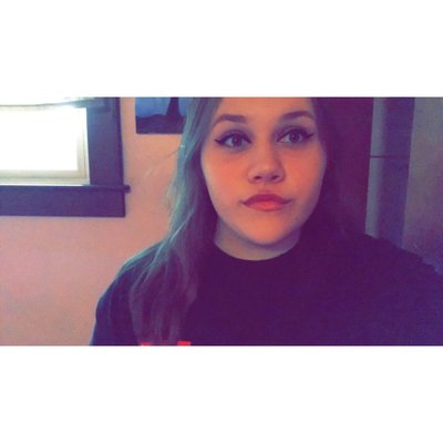 Profile Picture of Julia Weiland (@WeilandJulia) on Twitter