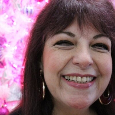 Profile Picture of Vicky Córdova (@vickycordova1) on Twitter