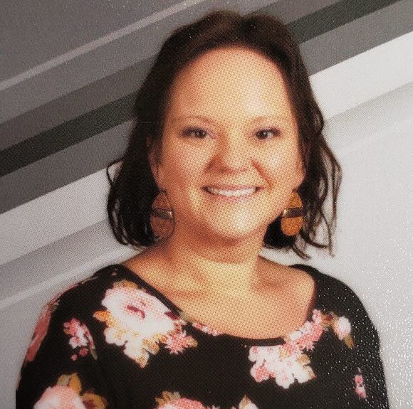 Profile Picture of Melissa Troyer-carlo (@melissacarlo11) on Poshmark