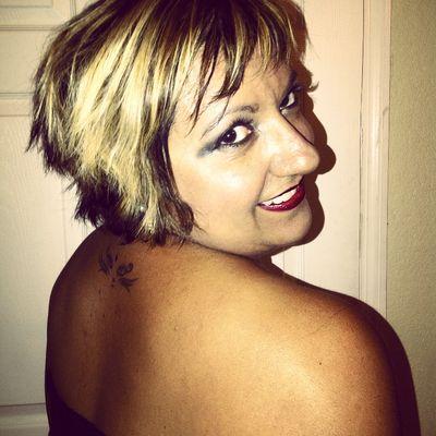 Profile Picture of LeLe Designs (@ebanks_lisa) on Twitter