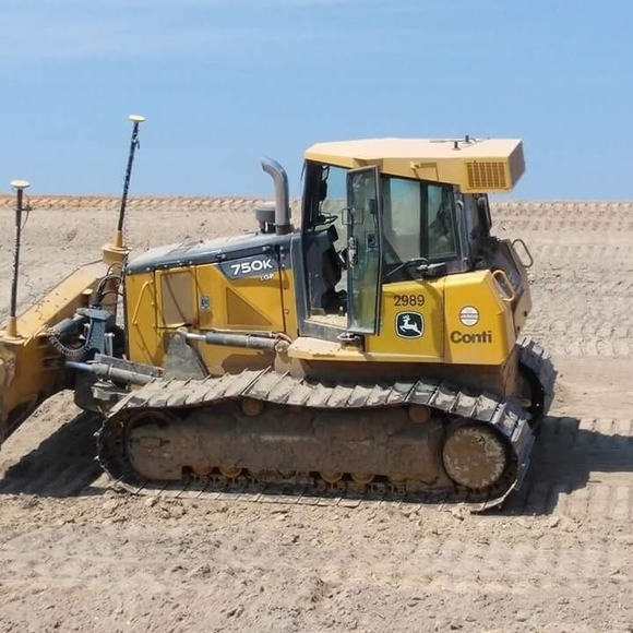 Profile Picture of Dennis w Breighner (@wade67810) on Poshmark