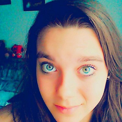 Profile Picture of Julia Maier (@juliamaier1998) on Twitter