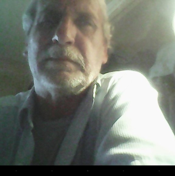 Profile Picture of Steven Johnston (@stevenjohnst422) on Poshmark