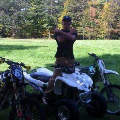 Profile Picture of Forrest Chadwick (@Chadwick_9) on Twitter