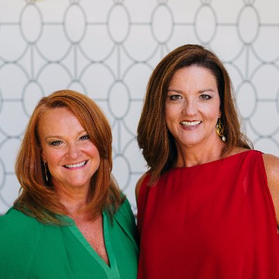 Profile Picture of Lisa And Diane (@ChattPropShop) on Twitter