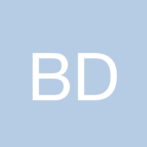 Beda Debeck - Poshmark Profile Picture of Beda Debeck (@beda0918) on Poshmark