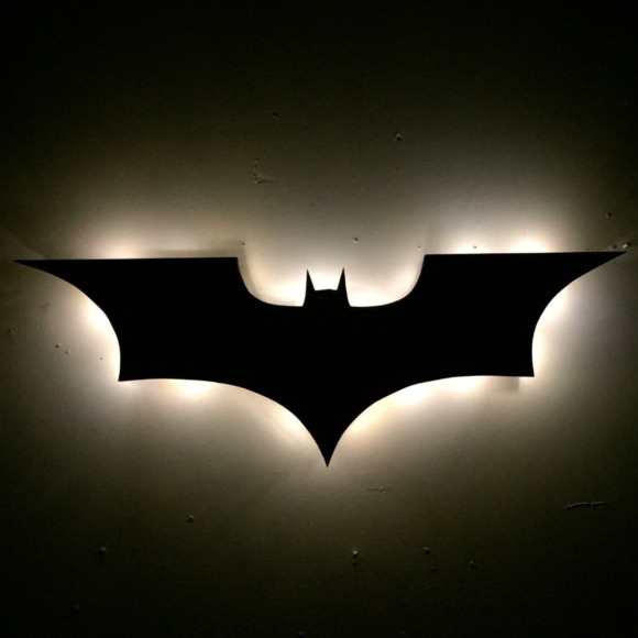 Profile Picture of Scott Eifert (@batman2288) on Poshmark