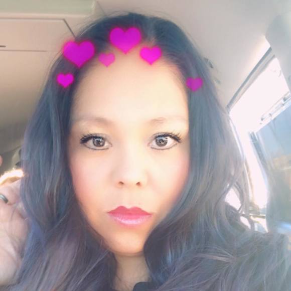 Profile Picture of Crystal Rubottom (@butterflyqt21) on Poshmark