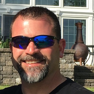 Profile Picture of Michael Petrucelli (@Mikepet23Co) on Twitter