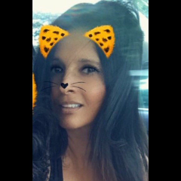 Profile Picture of Bobiejo Cirelli (@bobiejo) on Poshmark
