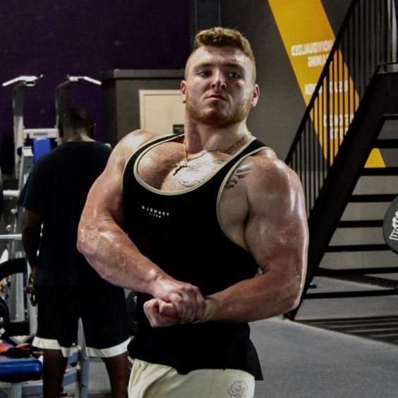 Profile Picture of Rollo (@michael.rollo) on Tiktok