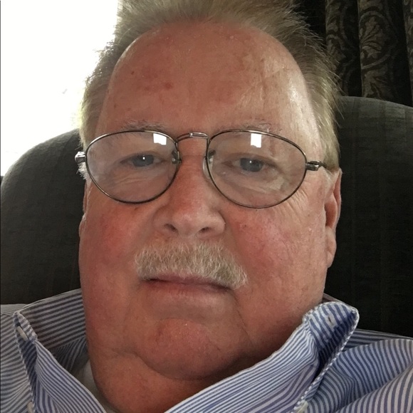 Profile Picture of Ron Mcnutt (@roncarsky) on Poshmark