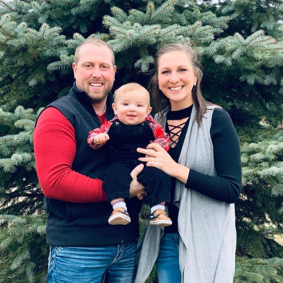 Brynn Raduechel - Poshmark Profile Picture of Brynn Raduechel (@brynnraduechel) on Poshmark