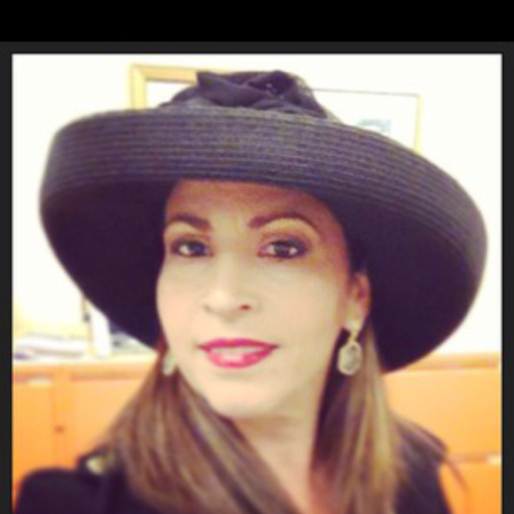 Profile Picture of Marcelle Blum (@emarc66) on Poshmark