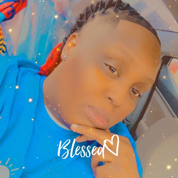 Profile Picture of Ray-ray Maxwell (@raynelle1212) on Poshmark