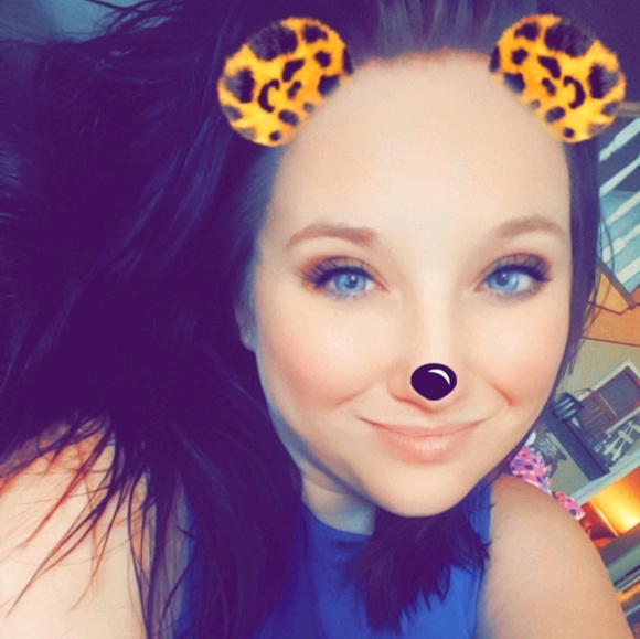 Profile Picture of Tabitha Spencer (@nataliesmama15) on Poshmark