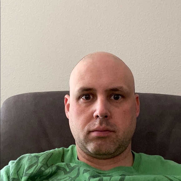 Profile Picture of Mathew Baker (@mathew_baker) on Poshmark
