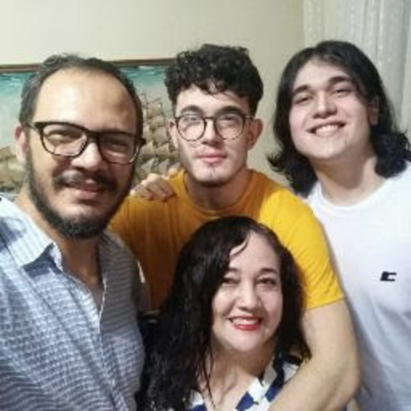 Profile Picture of José carlos Melo de menezes júnior (@jcmmjr) on Poshmark