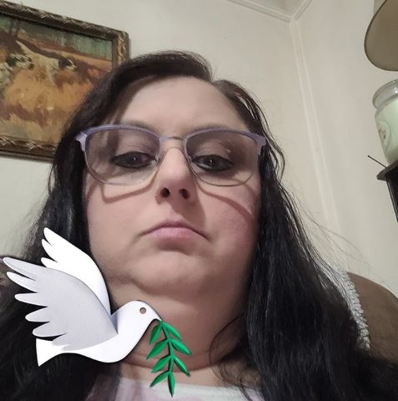 Profile Picture of Crystal Jefferson (@crystaljeffe649) on Poshmark