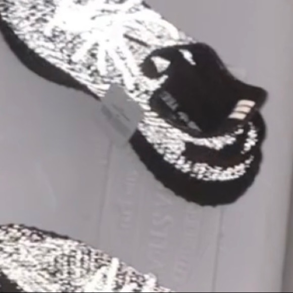 Profile Picture of James Adams (@fashiongurl1212) on Poshmark